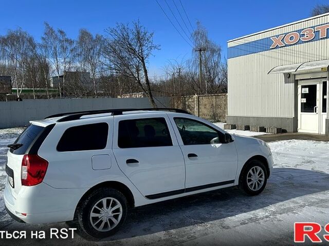 Белый Рено Логан, объемом двигателя 1.5 л и пробегом 740 тыс. км за 8800 $, фото 3 на Automoto.ua