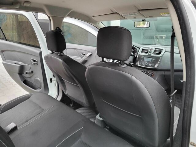 Білий Рено Логан, об'ємом двигуна 1.5 л та пробігом 94 тис. км за 8900 $, фото 16 на Automoto.ua