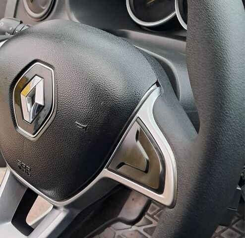 Рено Логан 2018 в Днепре (Днепропетровске) на Automoto.ua Белый Рено Логан, объемом двигателя 1.5 л и пробегом 73 тыс. км за 10300 $, фото 14 на Automoto.ua