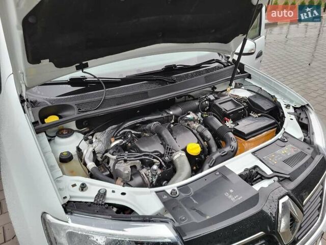 Білий Рено Логан, об'ємом двигуна 1.46 л та пробігом 94 тис. км за 8900 $, фото 22 на Automoto.ua