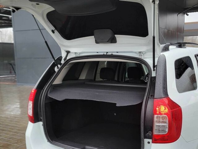 Білий Рено Логан, об'ємом двигуна 1.5 л та пробігом 94 тис. км за 8900 $, фото 11 на Automoto.ua