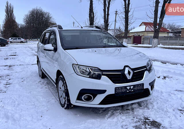 Білий Рено Логан, об'ємом двигуна 1.46 л та пробігом 70 тис. км за 10500 $, фото 8 на Automoto.ua