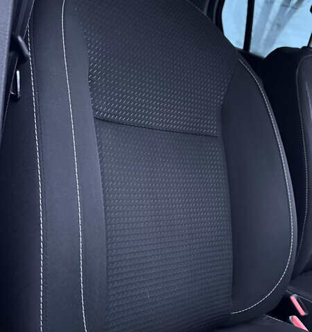 Білий Рено Логан, об'ємом двигуна 1.46 л та пробігом 70 тис. км за 10500 $, фото 16 на Automoto.ua