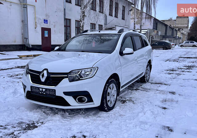 Білий Рено Логан, об'ємом двигуна 1.46 л та пробігом 70 тис. км за 10500 $, фото 1 на Automoto.ua