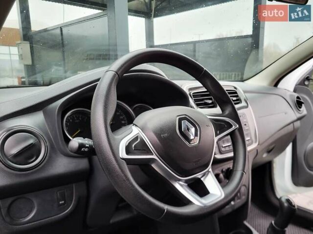 Білий Рено Логан, об'ємом двигуна 1.46 л та пробігом 94 тис. км за 8900 $, фото 17 на Automoto.ua