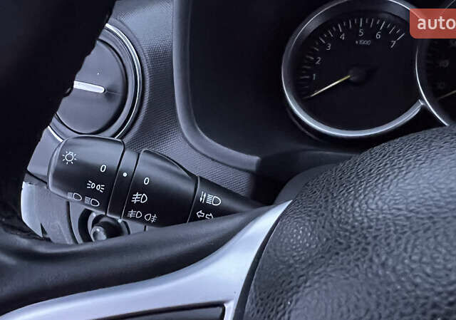 Білий Рено Логан, об'ємом двигуна 1.46 л та пробігом 70 тис. км за 10500 $, фото 28 на Automoto.ua