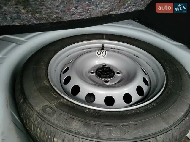 Білий Рено Логан, об'ємом двигуна 1.46 л та пробігом 94 тис. км за 8900 $, фото 11 на Automoto.ua