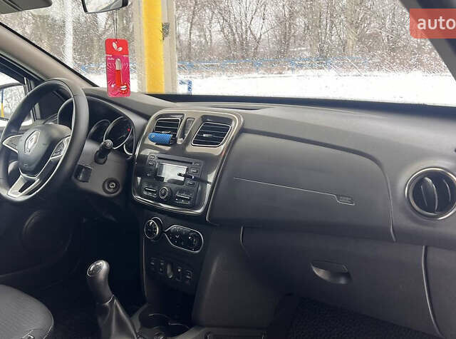 Белый Рено Логан, объемом двигателя 1.46 л и пробегом 75 тыс. км за 9800 $, фото 13 на Automoto.ua