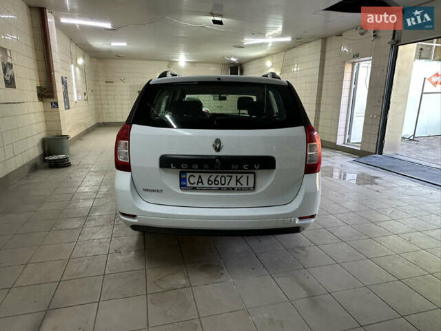 Білий Рено Логан, об'ємом двигуна 1.46 л та пробігом 152 тис. км за 9300 $, фото 7 на Automoto.ua
