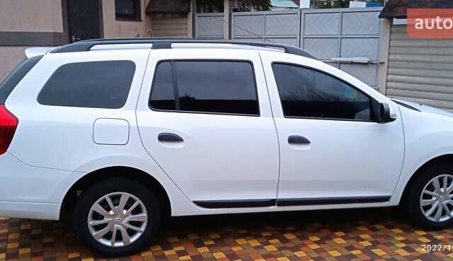 Білий Рено Логан, об'ємом двигуна 1.5 л та пробігом 60 тис. км за 12500 $, фото 13 на Automoto.ua