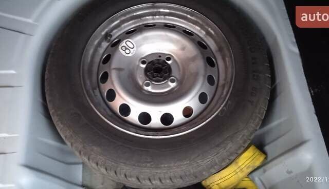 Білий Рено Логан, об'ємом двигуна 1.5 л та пробігом 60 тис. км за 12500 $, фото 5 на Automoto.ua