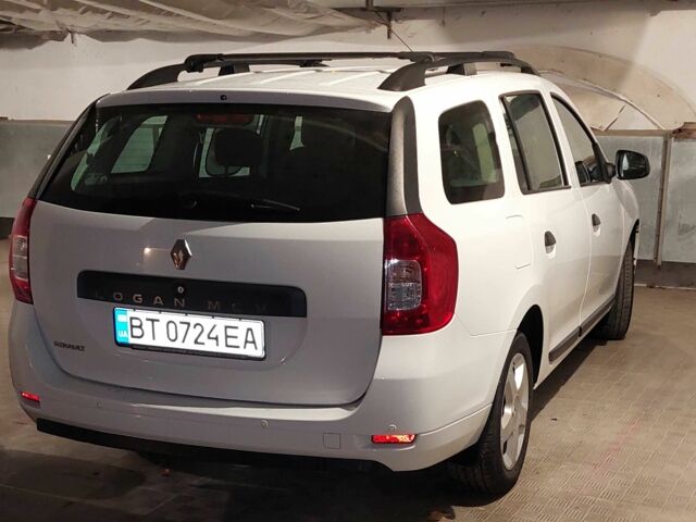 Белый Рено Логан, объемом двигателя 1.5 л и пробегом 75 тыс. км за 9999 $, фото 12 на Automoto.ua