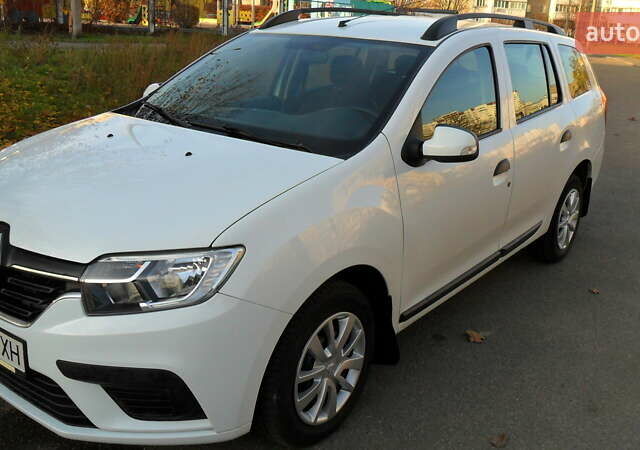 Белый Рено Логан, объемом двигателя 1.5 л и пробегом 128 тыс. км за 8400 $, фото 2 на Automoto.ua