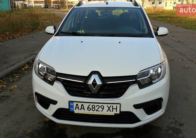 Белый Рено Логан, объемом двигателя 1.5 л и пробегом 128 тыс. км за 8400 $, фото 1 на Automoto.ua