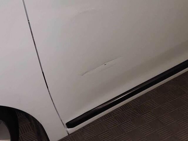 Белый Рено Логан, объемом двигателя 1.5 л и пробегом 75 тыс. км за 9999 $, фото 11 на Automoto.ua