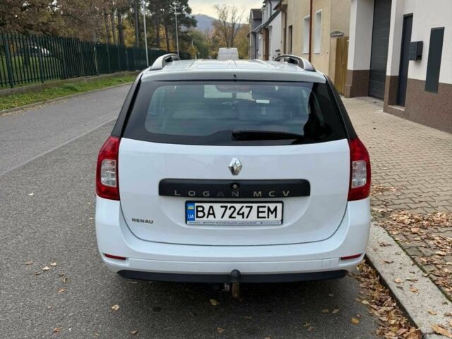 Білий Рено Логан, об'ємом двигуна 1.5 л та пробігом 56 тис. км за 10800 $, фото 3 на Automoto.ua