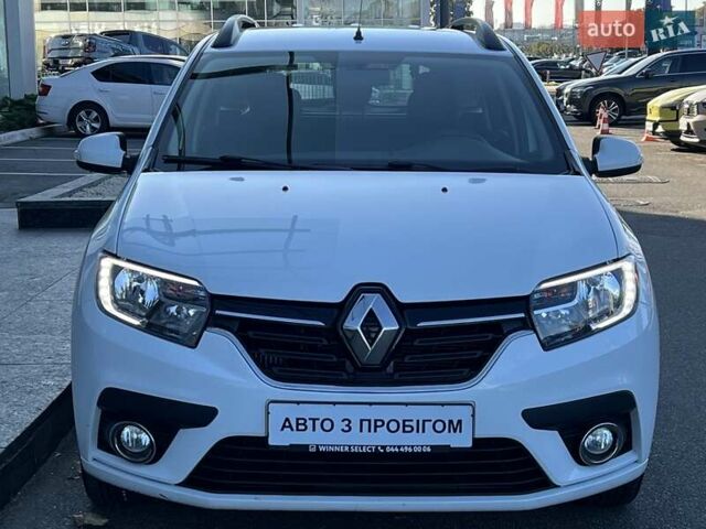 Білий Рено Логан, об'ємом двигуна 1.46 л та пробігом 181 тис. км за 9543 $, фото 1 на Automoto.ua