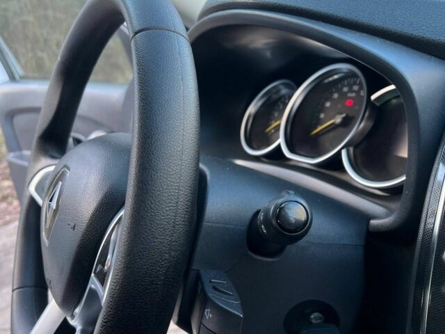 Белый Рено Логан, объемом двигателя 0 л и пробегом 59 тыс. км за 10600 $, фото 15 на Automoto.ua