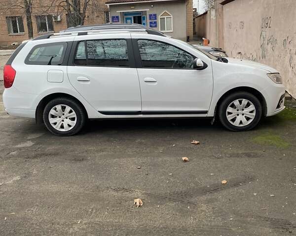 Белый Рено Логан, объемом двигателя 1.46 л и пробегом 86 тыс. км за 11200 $, фото 15 на Automoto.ua