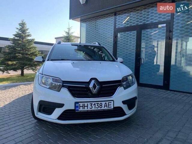 Белый Рено Логан, объемом двигателя 1.46 л и пробегом 270 тыс. км за 7900 $, фото 1 на Automoto.ua