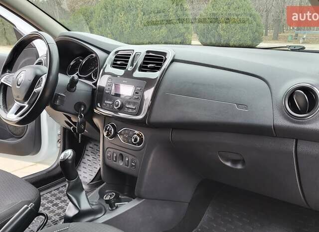 Белый Рено Логан, объемом двигателя 1.46 л и пробегом 125 тыс. км за 11300 $, фото 27 на Automoto.ua