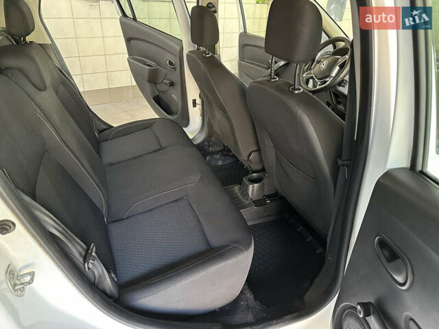 Білий Рено Логан, об'ємом двигуна 1.46 л та пробігом 152 тис. км за 9300 $, фото 20 на Automoto.ua