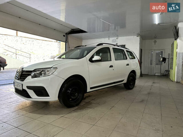 Білий Рено Логан, об'ємом двигуна 1.46 л та пробігом 152 тис. км за 9300 $, фото 4 на Automoto.ua