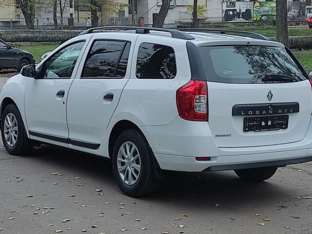 Белый Рено Логан, объемом двигателя 0 л и пробегом 69 тыс. км за 10700 $, фото 4 на Automoto.ua