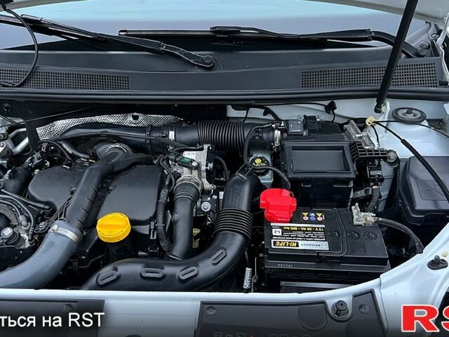 Белый Рено Логан, объемом двигателя 1.5 л и пробегом 63 тыс. км за 9800 $, фото 9 на Automoto.ua