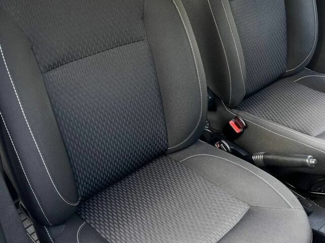 Белый Рено Логан, объемом двигателя 0 л и пробегом 69 тыс. км за 10700 $, фото 8 на Automoto.ua