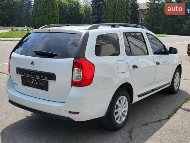 Білий Рено Логан, об'ємом двигуна 1.46 л та пробігом 70 тис. км за 10900 $, фото 6 на Automoto.ua