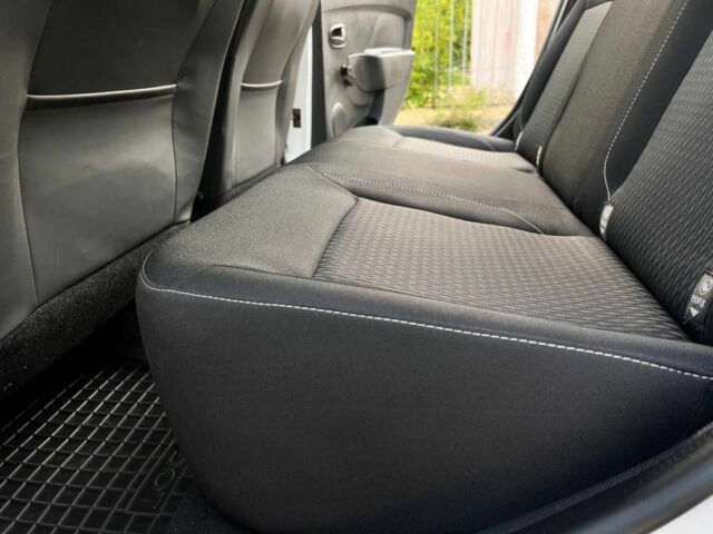 Белый Рено Логан, объемом двигателя 0 л и пробегом 69 тыс. км за 10700 $, фото 13 на Automoto.ua