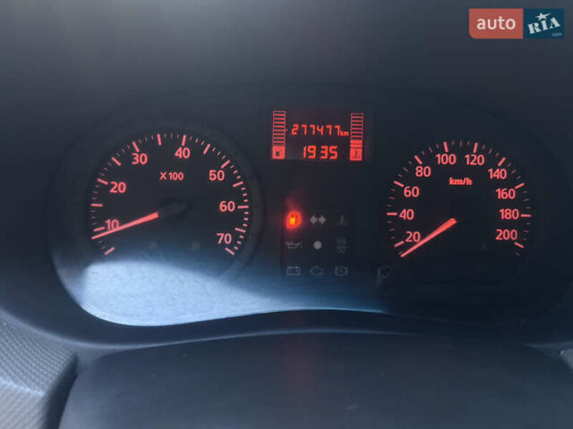 Бежевий Рено Логан, об'ємом двигуна 1.39 л та пробігом 277 тис. км за 3300 $, фото 5 на Automoto.ua