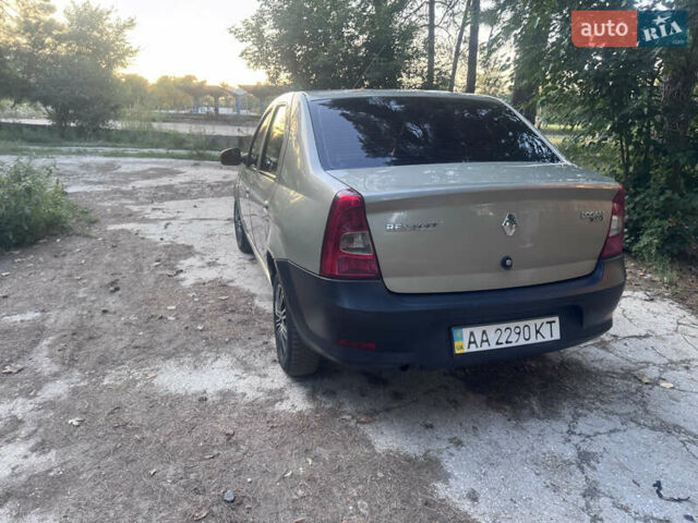 Бежевий Рено Логан, об'ємом двигуна 1.39 л та пробігом 277 тис. км за 3300 $, фото 3 на Automoto.ua
