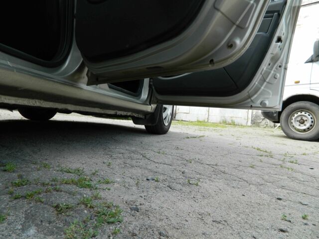 Бежевый Рено Логан, объемом двигателя 1.4 л и пробегом 168 тыс. км за 3900 $, фото 11 на Automoto.ua