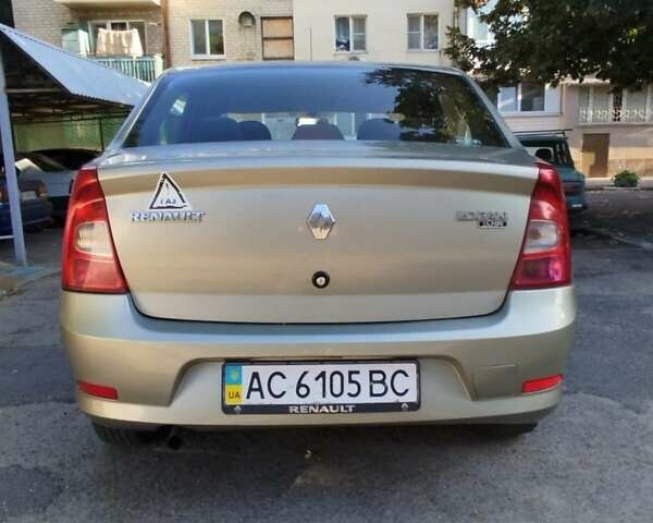 Бежевый Рено Логан, объемом двигателя 1.4 л и пробегом 241 тыс. км за 4600 $, фото 3 на Automoto.ua