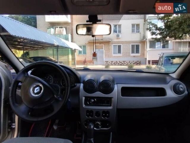 Бежевый Рено Логан, объемом двигателя 1.4 л и пробегом 241 тыс. км за 4600 $, фото 8 на Automoto.ua