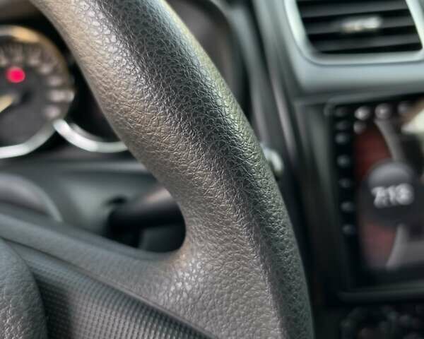 Бежевый Рено Логан, объемом двигателя 1.15 л и пробегом 62 тыс. км за 6500 $, фото 13 на Automoto.ua