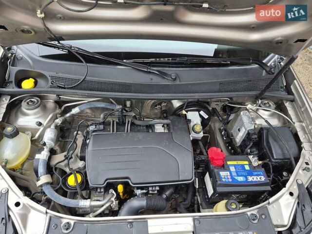 Бежевый Рено Логан, объемом двигателя 1.15 л и пробегом 27 тыс. км за 5600 $, фото 14 на Automoto.ua