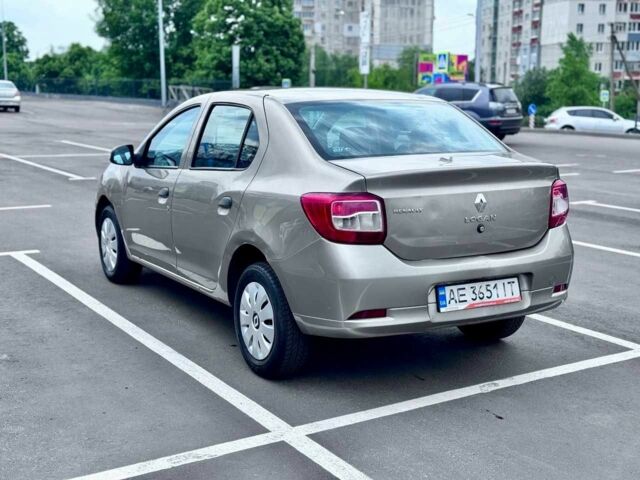 Бежевый Рено Логан, объемом двигателя 1.5 л и пробегом 143 тыс. км за 4500 $, фото 2 на Automoto.ua