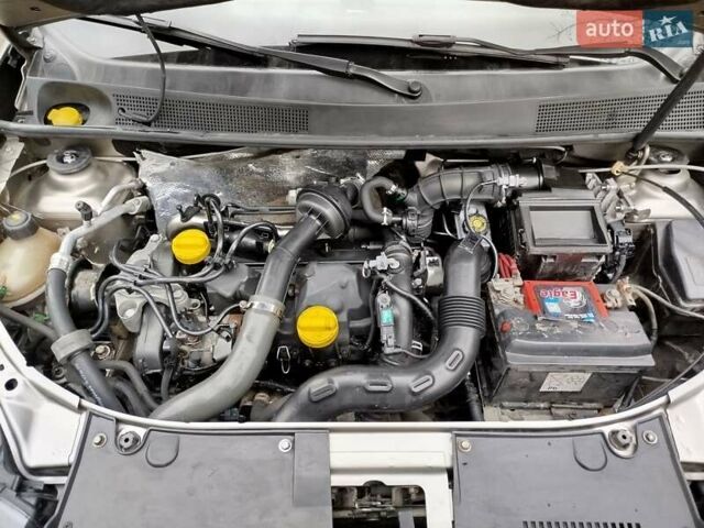 Бежевый Рено Логан, объемом двигателя 1.46 л и пробегом 210 тыс. км за 5250 $, фото 6 на Automoto.ua