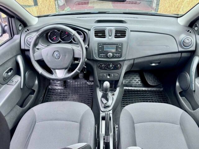 Бежевый Рено Логан, объемом двигателя 1.5 л и пробегом 143 тыс. км за 4500 $, фото 7 на Automoto.ua