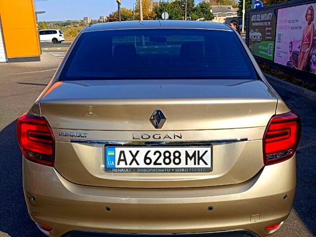 Бежевый Рено Логан, объемом двигателя 1.5 л и пробегом 41 тыс. км за 12100 $, фото 3 на Automoto.ua