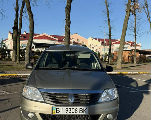 Бежевый Рено Логан, объемом двигателя 1.6 л и пробегом 186 тыс. км за 5200 $, фото 5 на Automoto.ua