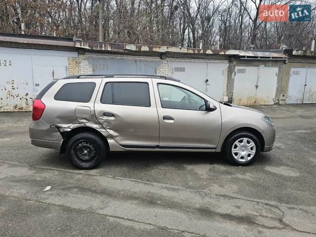 Бежевый Рено Логан, объемом двигателя 1.46 л и пробегом 178 тыс. км за 3700 $, фото 9 на Automoto.ua