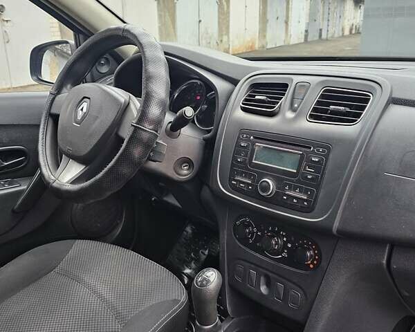 Бежевый Рено Логан, объемом двигателя 1.46 л и пробегом 178 тыс. км за 3700 $, фото 19 на Automoto.ua