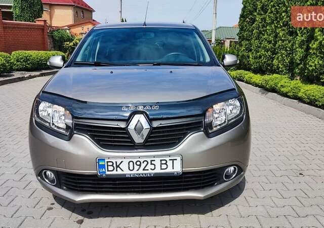 Бежевый Рено Логан, объемом двигателя 1.46 л и пробегом 123 тыс. км за 7999 $, фото 1 на Automoto.ua