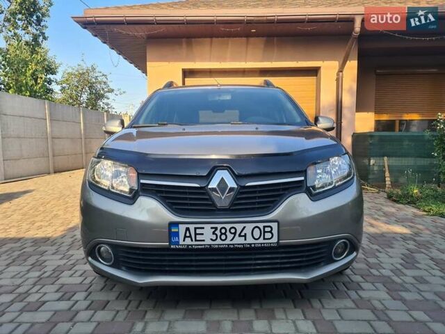 Бежевый Рено Логан, объемом двигателя 1.46 л и пробегом 99 тыс. км за 9900 $, фото 10 на Automoto.ua