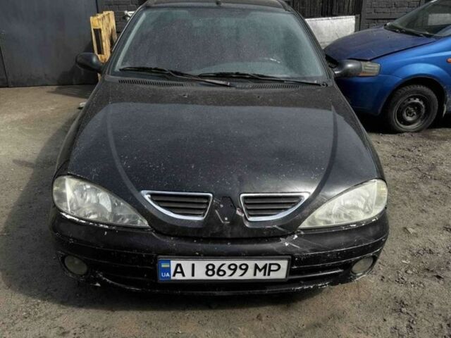 Чорний Рено Логан, об'ємом двигуна 1.6 л та пробігом 360 тис. км за 1100 $, фото 3 на Automoto.ua