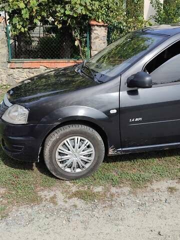 Черный Рено Логан, объемом двигателя 1.4 л и пробегом 154 тыс. км за 4600 $, фото 8 на Automoto.ua